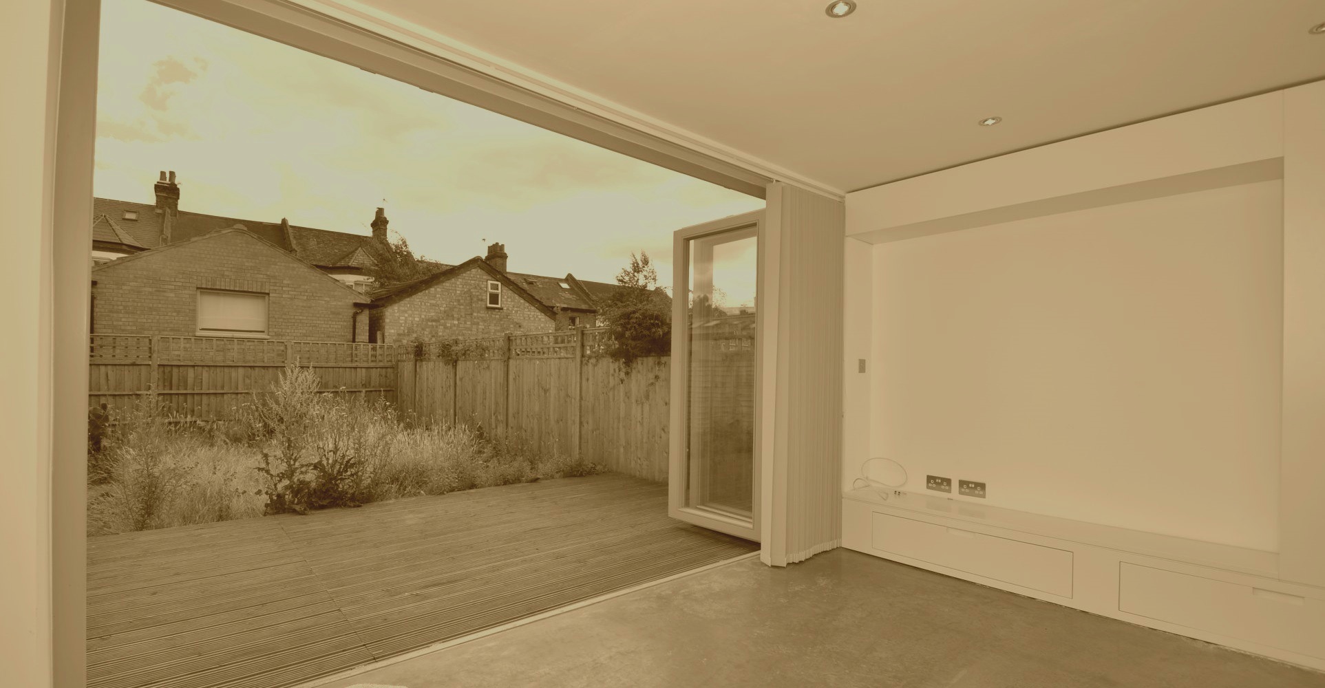 Slider, Glaziers in Abbots Langley, Bedmond, WD5